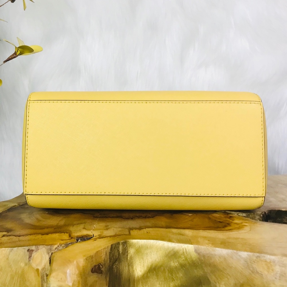 Michael Kors Ciara Medium Messenger Satchel - Picture 5 of 8